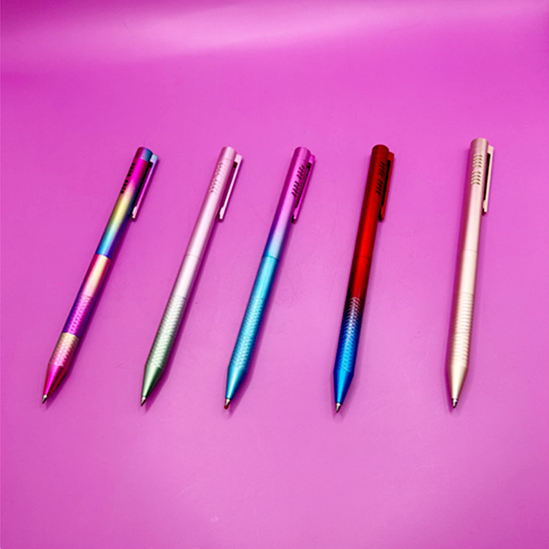 Stifthalter von Metall